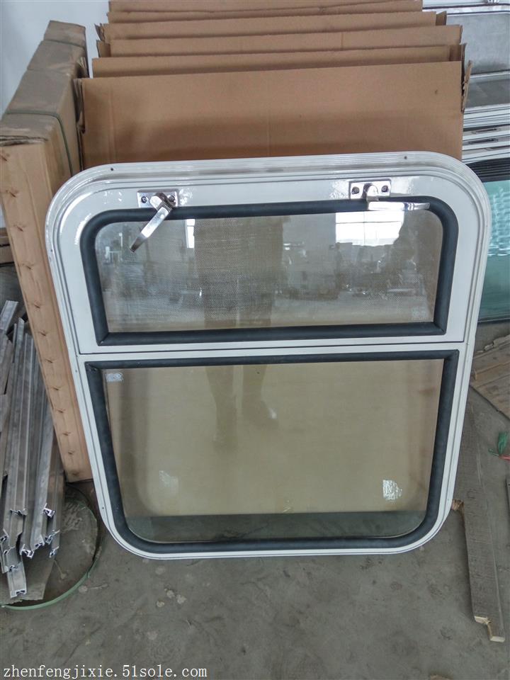 石油野营房窗户