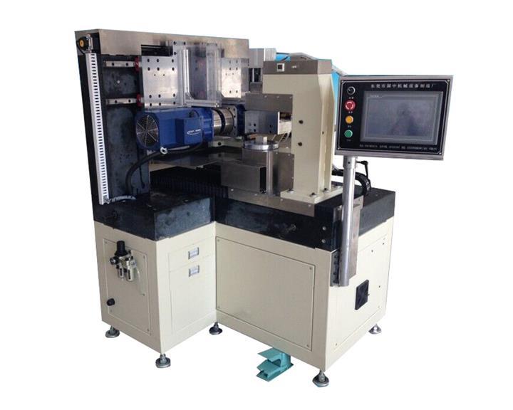 国中机械偏光片磨边机是将用刀片裁切后的偏光片对四周裁切边进行磨边