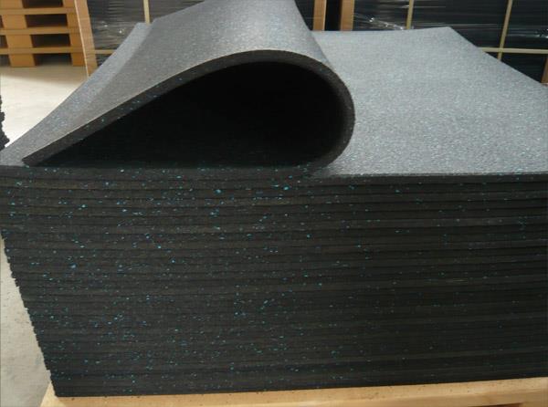 幼儿园橡胶地板pvc橡胶地板